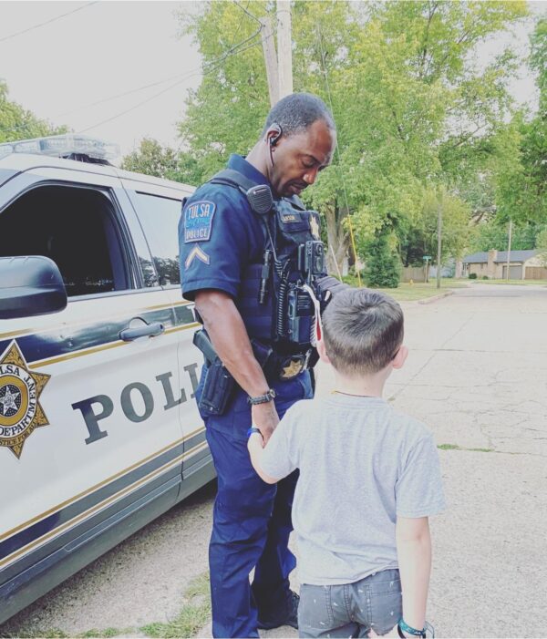 Young Boy Prays Over All Police Officers: ‘I Think They Are My Heroes ...